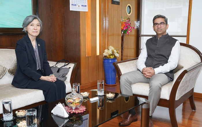 Japan Consul General calls on CM, Mazagon Dock Shipbuilders Ltd